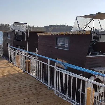 Hausboot Krakow Am Forelle 1 Und 2 * كراكو آم زيه