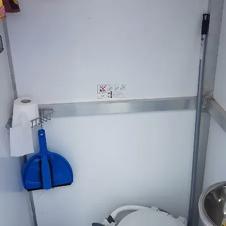 Hausboot Krakow Am Forelle 1 Und 2 * Krakow am See