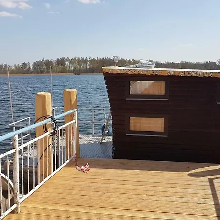 Hausboot Krakow Am Forelle 1 Und 2 * Krakow am See