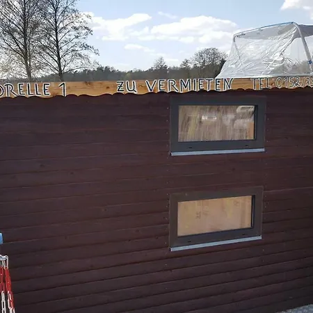 Hausboot Krakow Am Forelle 1 Und 2 Πλωτό κατάλυμα