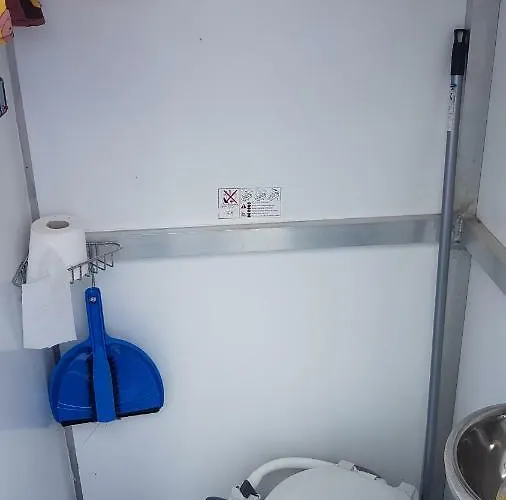 Hausboot Krakow Am Forelle 1 Und 2 * Krakow am See